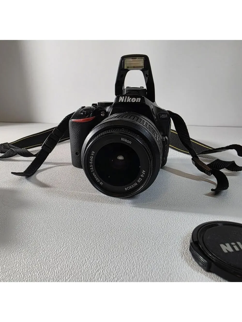 Nikon D D5500 DSLR comes With Lens 18-55mm 3.5-5.6 G VR Aspherical